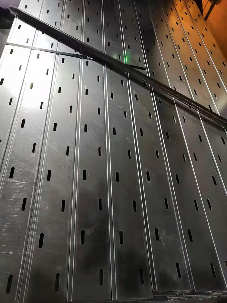 托盤式橋架實現(xiàn)了怎樣的效果